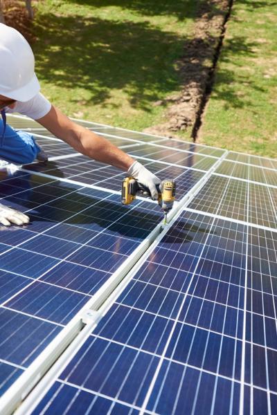 Wat doen zonnepanelen met je woningverzekering?