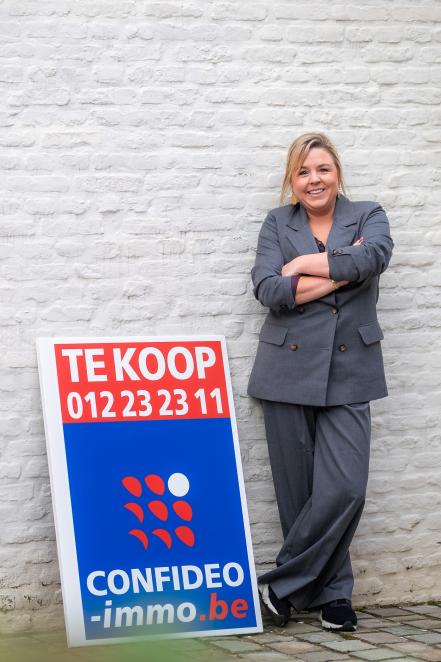 2-JULIEPROESMANS-11
